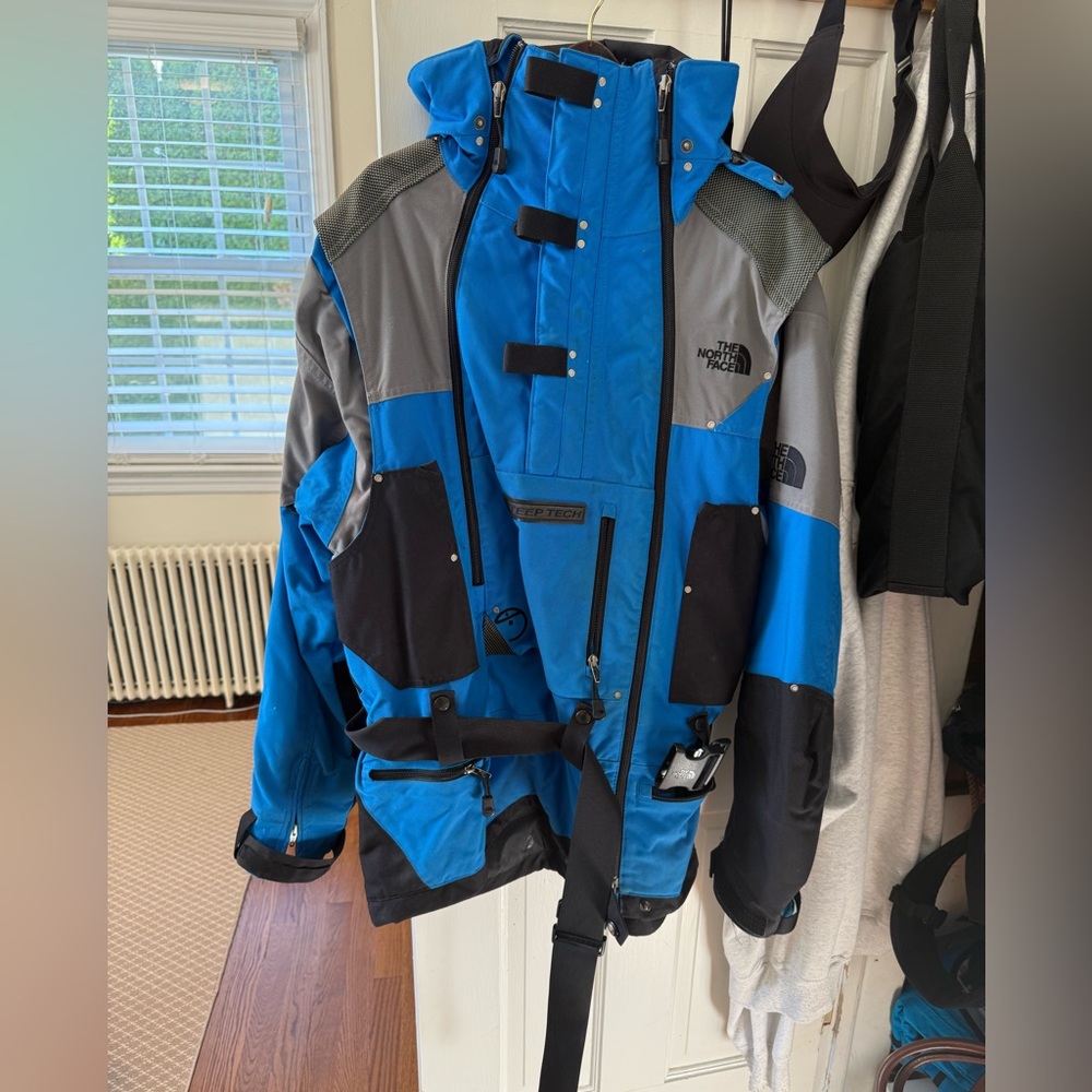 The North Face Famous Original Steep Tech Jacket. Blue Scot Schmidt y2k